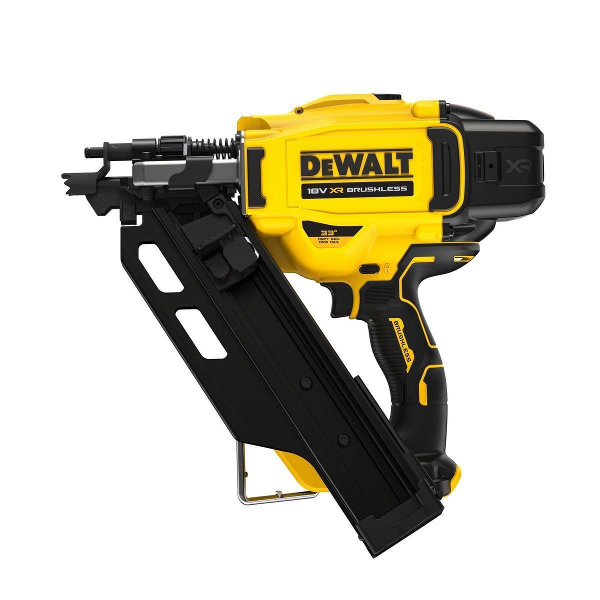 Dewalt 18V 18 Piece Combo Kit with 5 x Batteries & Charger T4TKIT-1311